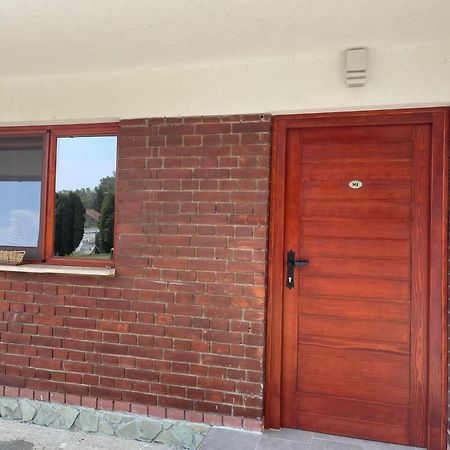 Apartmani Morava 54 Kocino Selo Bagian luar foto